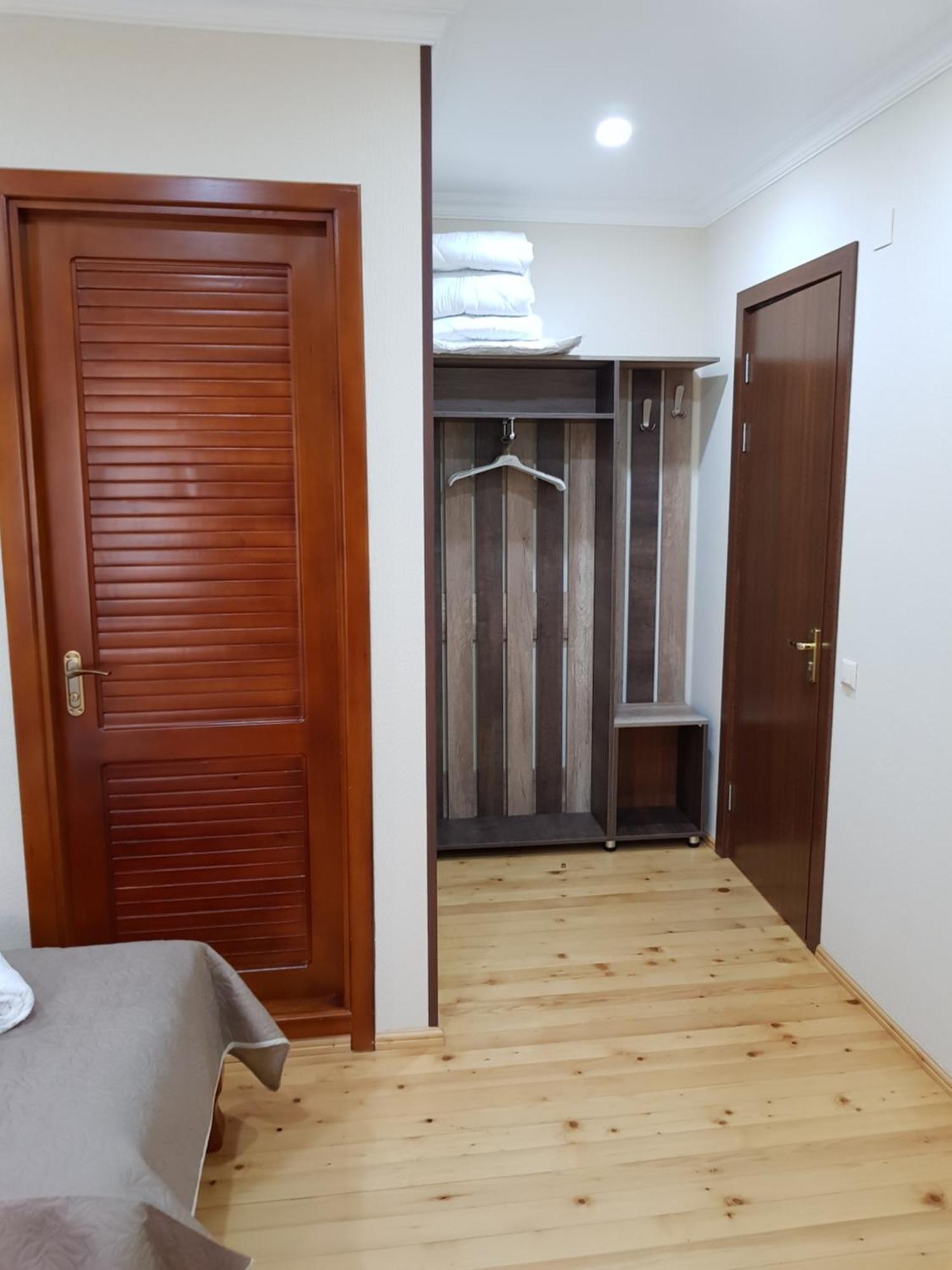 Hotel Villa Кутаиси Екстериор снимка