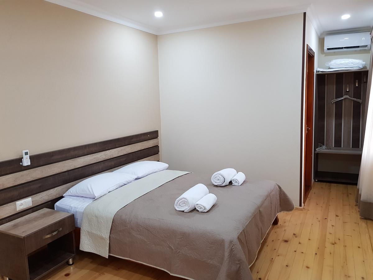 Hotel Villa Кутаиси Екстериор снимка